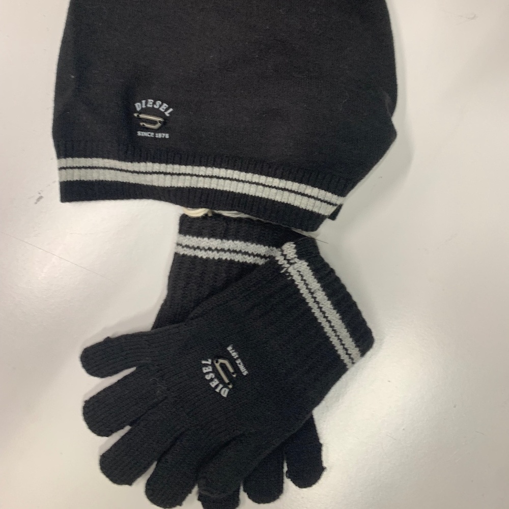 Diesel glove and hat set , kids , black ,size m